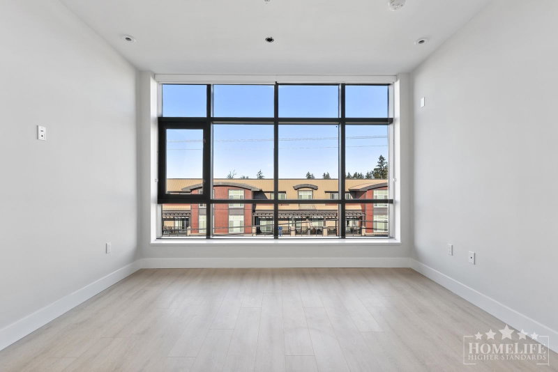 313 - 14858 60 Avenue