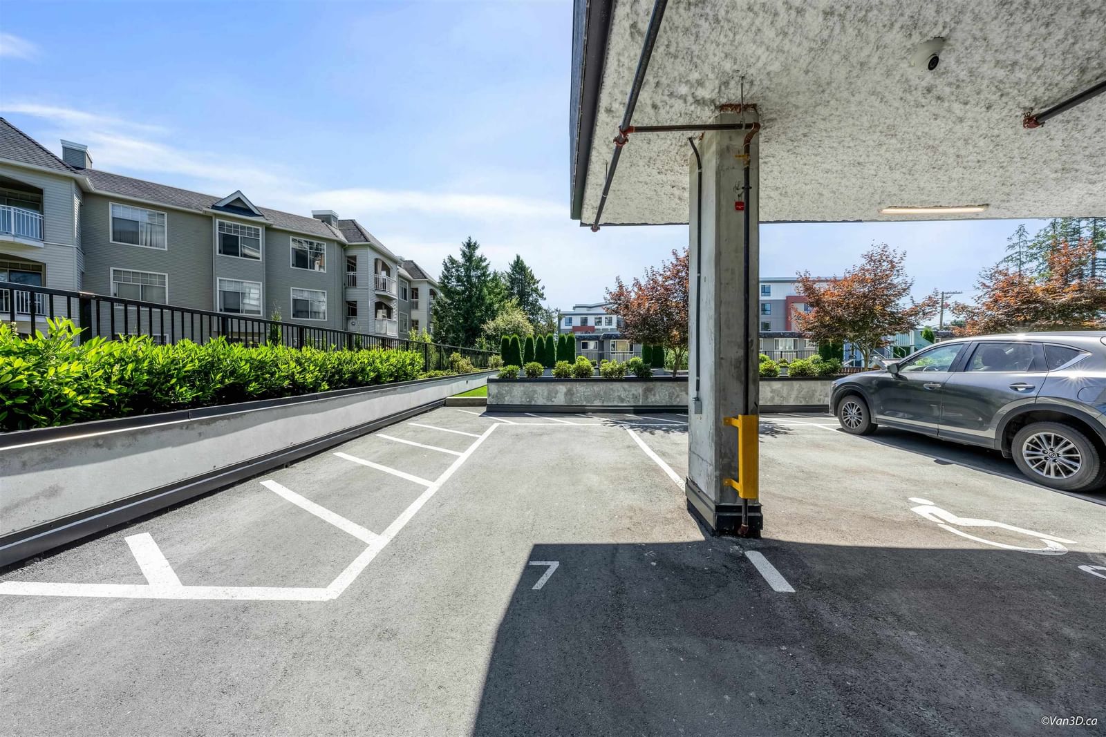 Listing Image 20