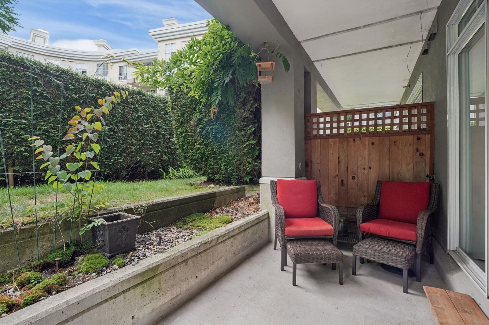 Listing Image 19