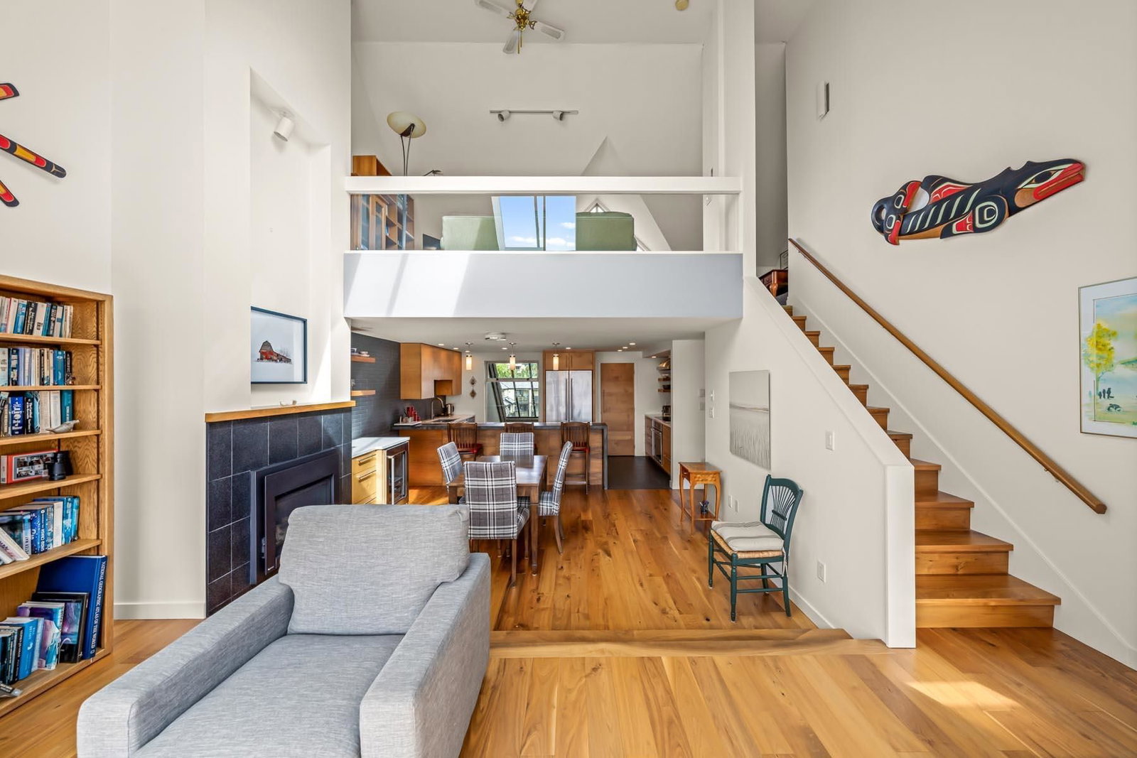 Listing Image 16
