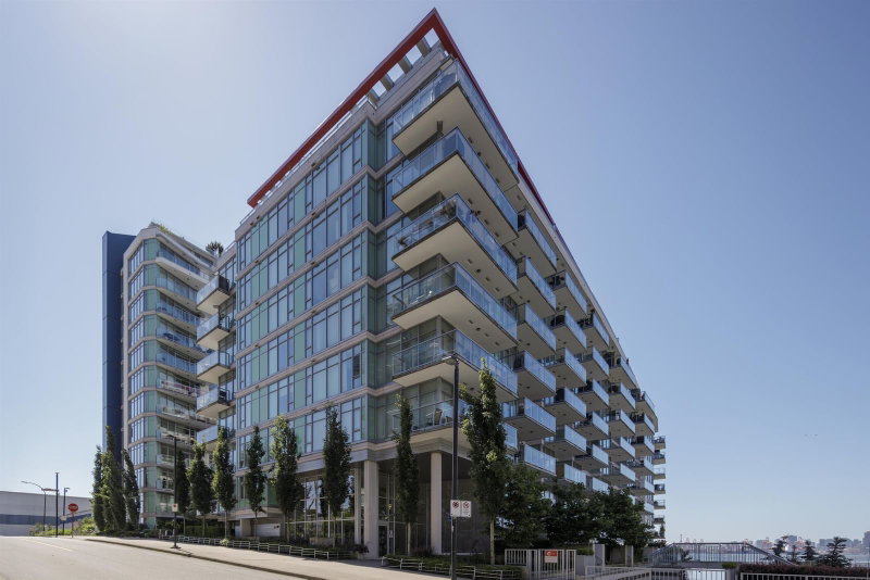 708 - 185 Victory Ship Way