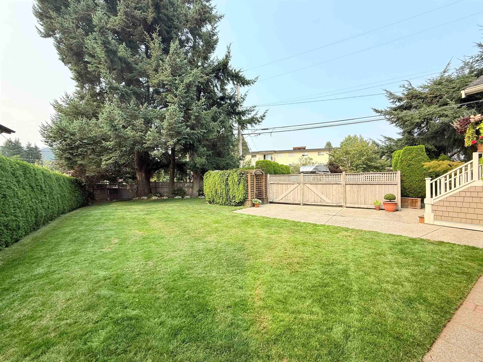 Listing Image 25
