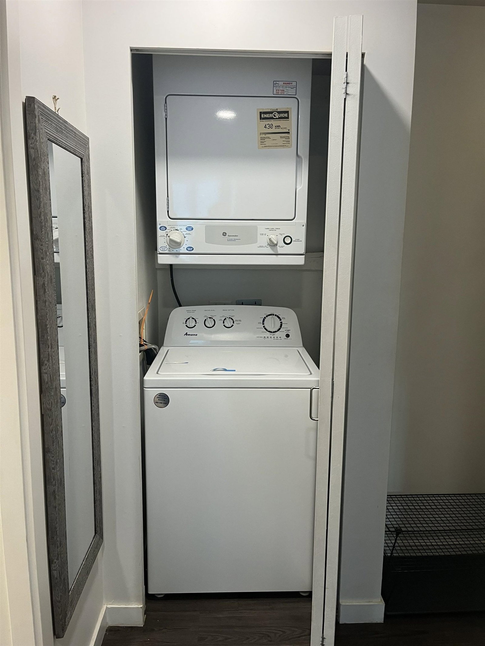 Listing Image 12