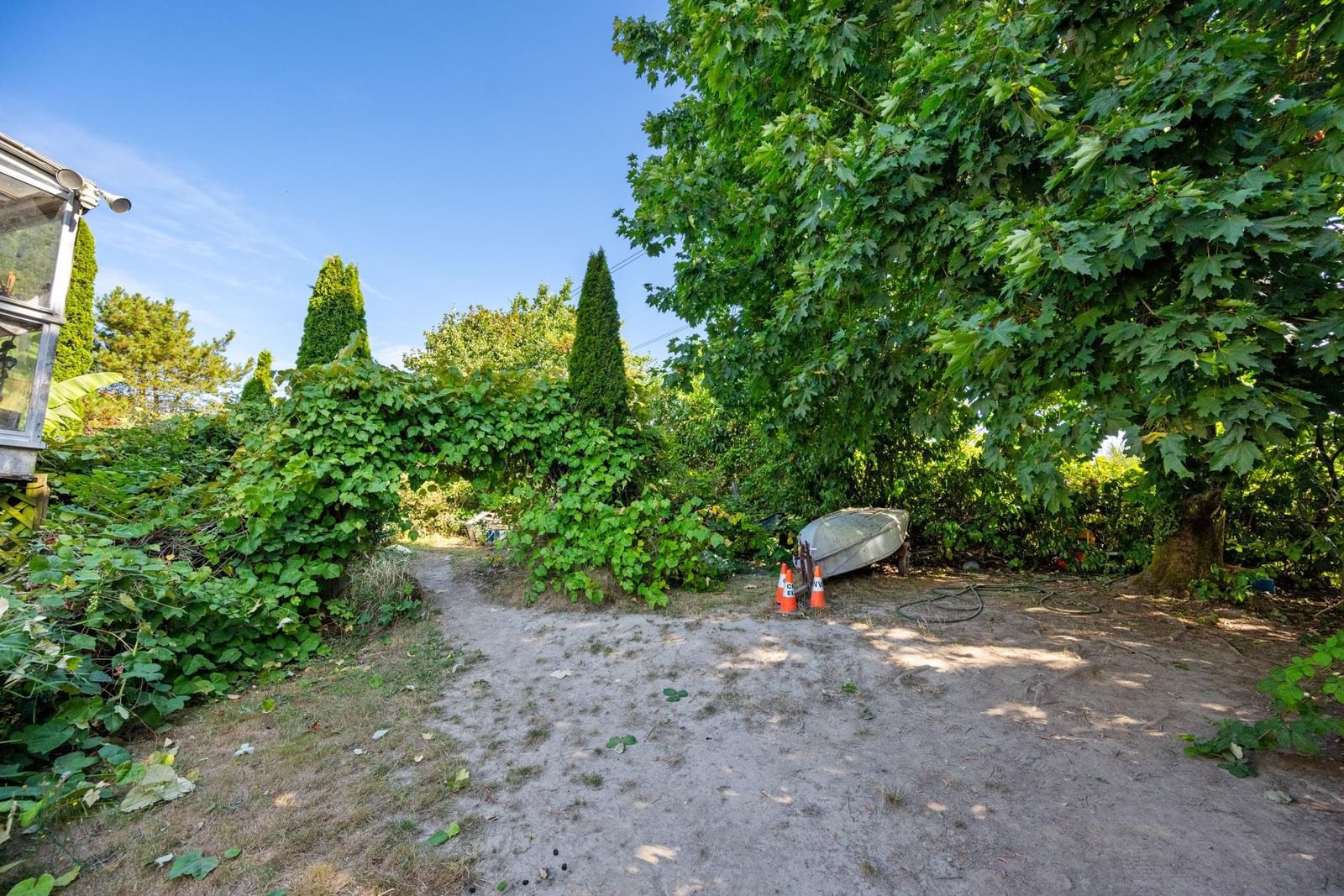 Listing Image 21