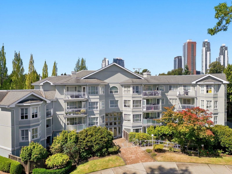 309 - 13939 Laurel Drive