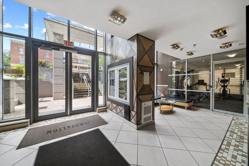 101 - 850 Royal Avenue