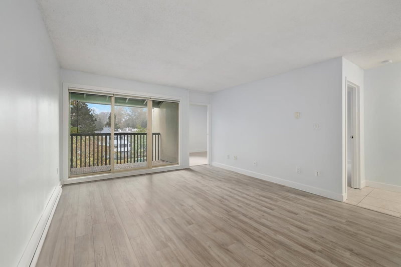 407 - 9857 Manchester Drive