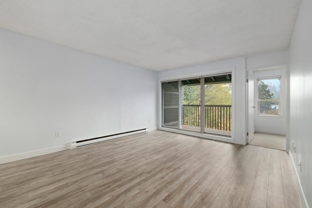 407 - 9857 Manchester Drive 5