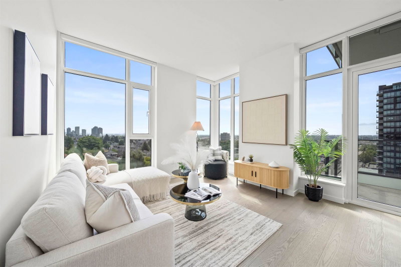 905 - 8415 Granville Street