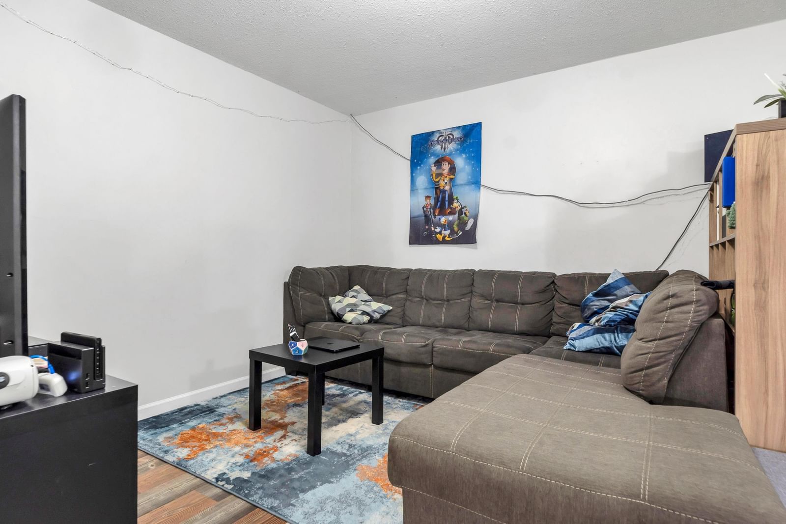 Listing Image 26
