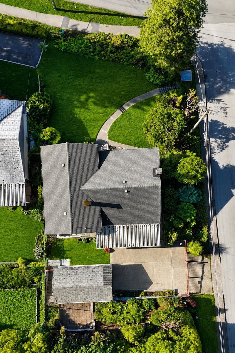4409 Marine Drive