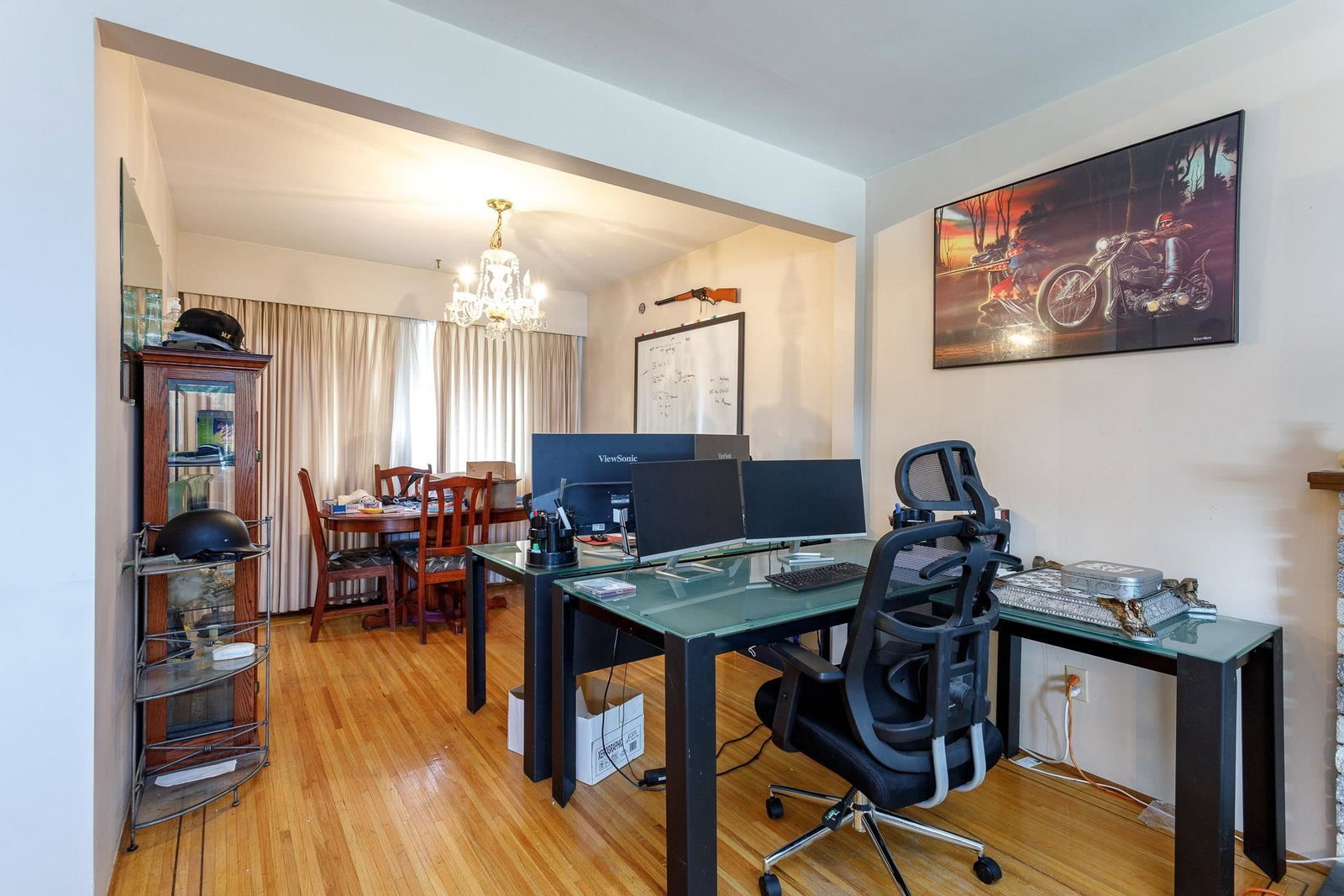 Listing Image 5
