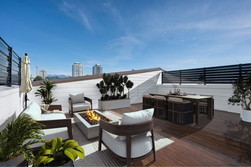 202 - 378 45th Avenue W
