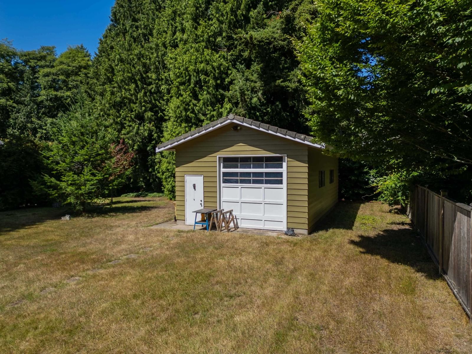 Listing Image 18
