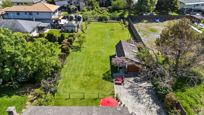 6546 Gibbons Drive