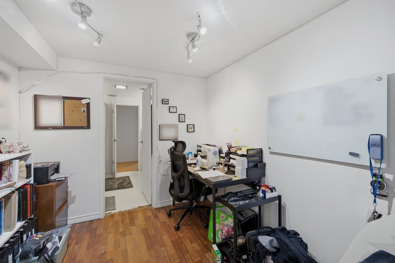 Listing Image 31