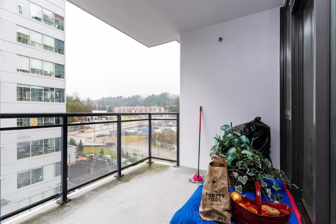 Listing Image 11