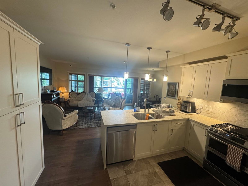 409 - 3535 146a Street