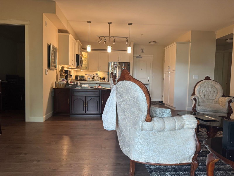 409 - 3535 146a Street