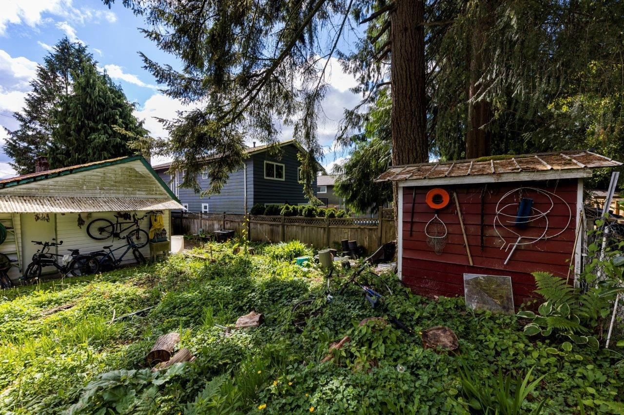 Listing Image 9