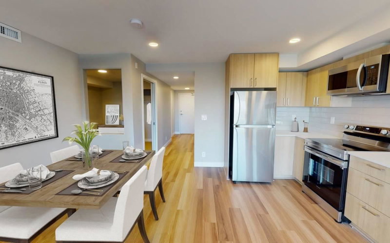 406 - 408 East Columbia