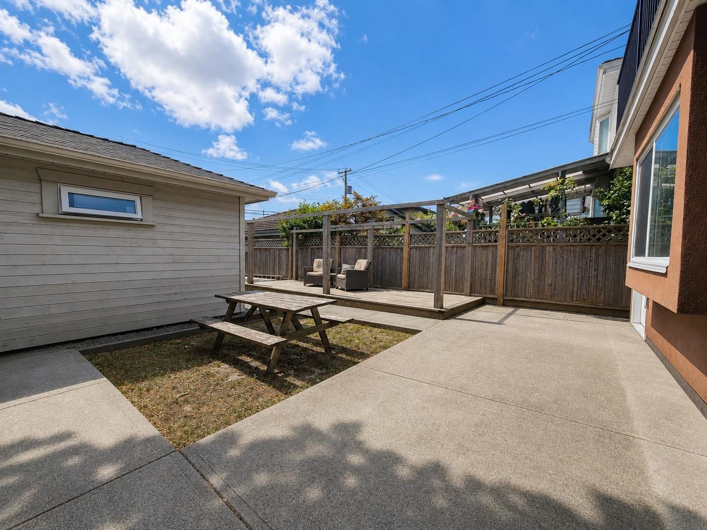 Listing Image 18
