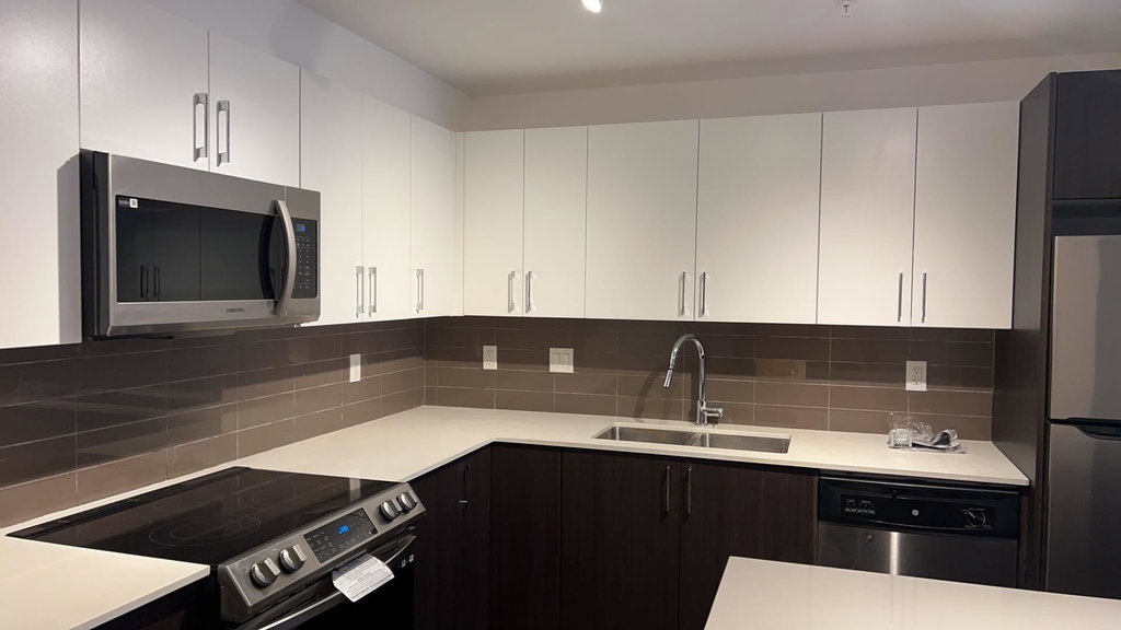 202 - 8695 160 Street 3