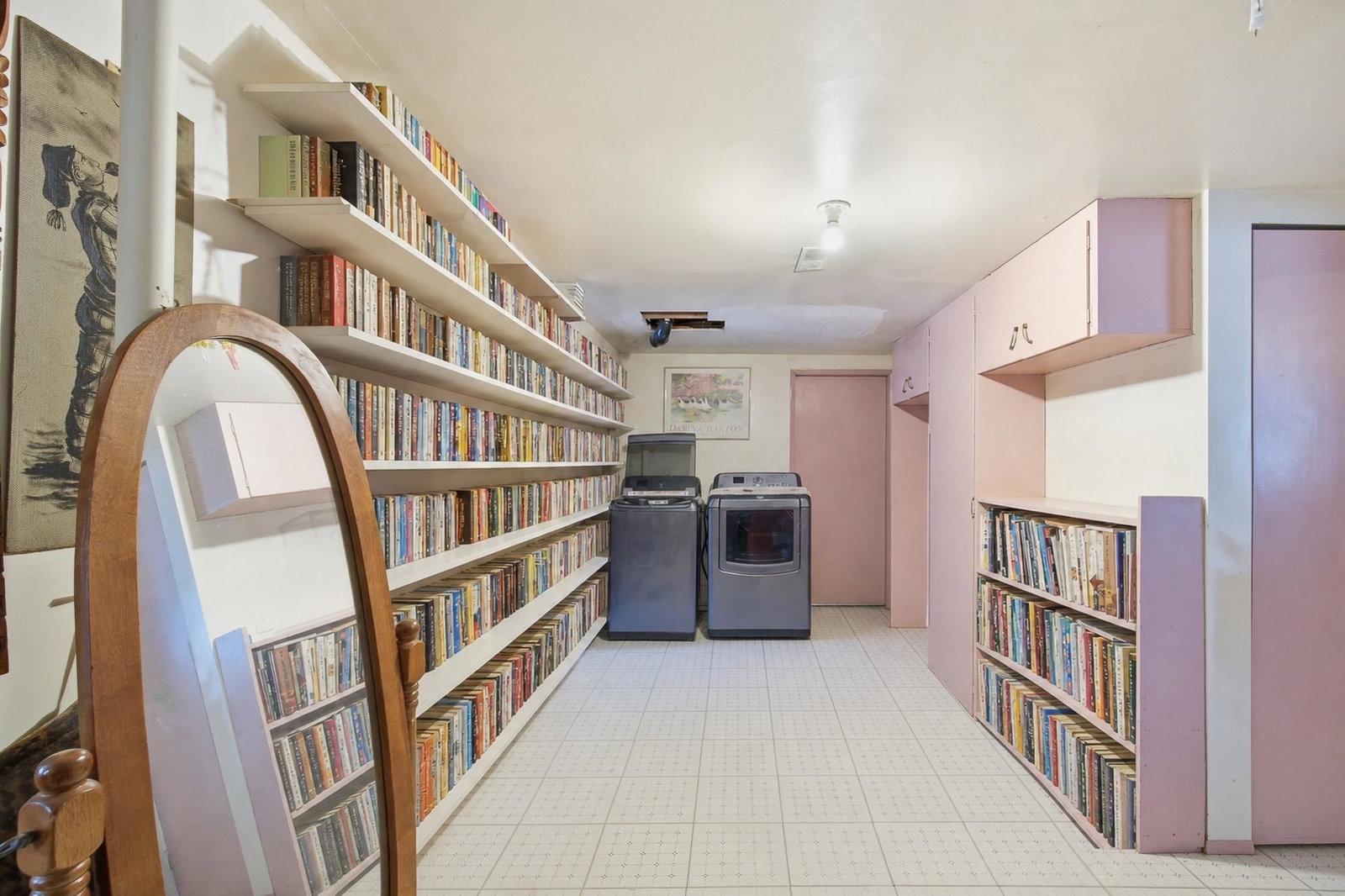Listing Image 12
