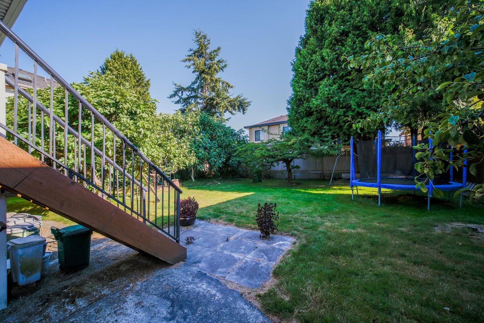 Listing Image 14