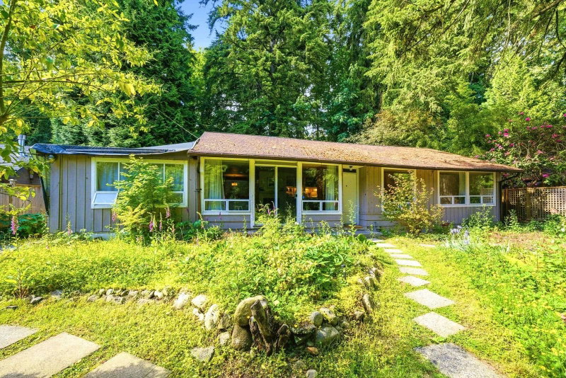 1463 Avonlynn Crescent
