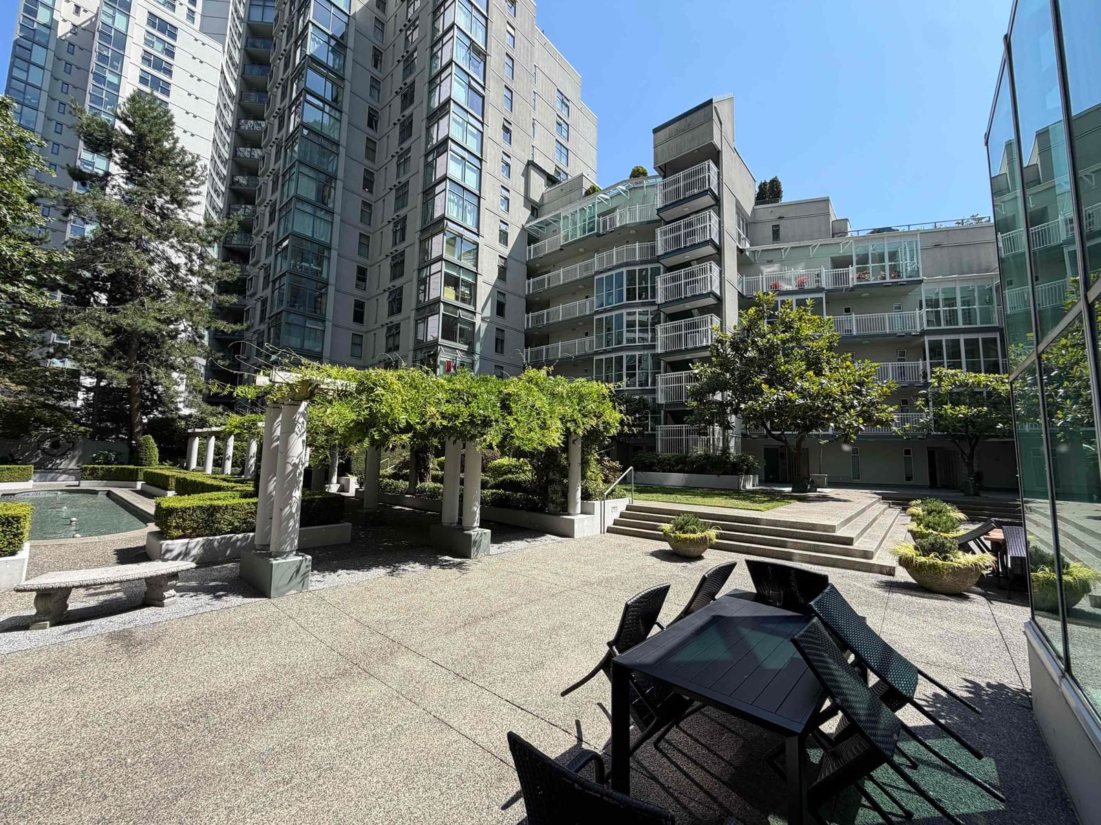 Listing Image 20