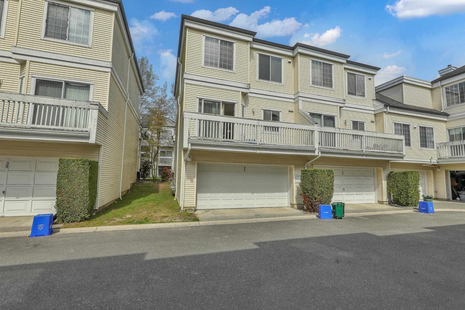 Listing Image 32