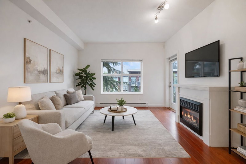 403 - 2488 Kelly Avenue