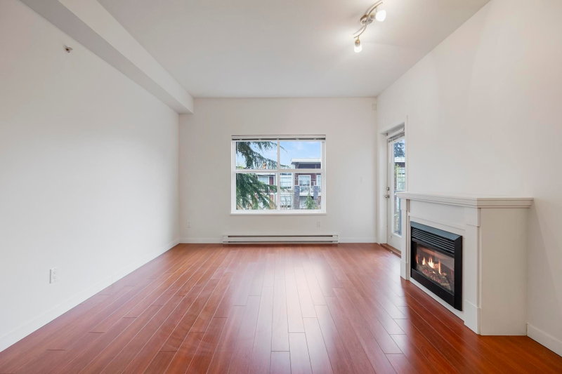 403 - 2488 Kelly Avenue
