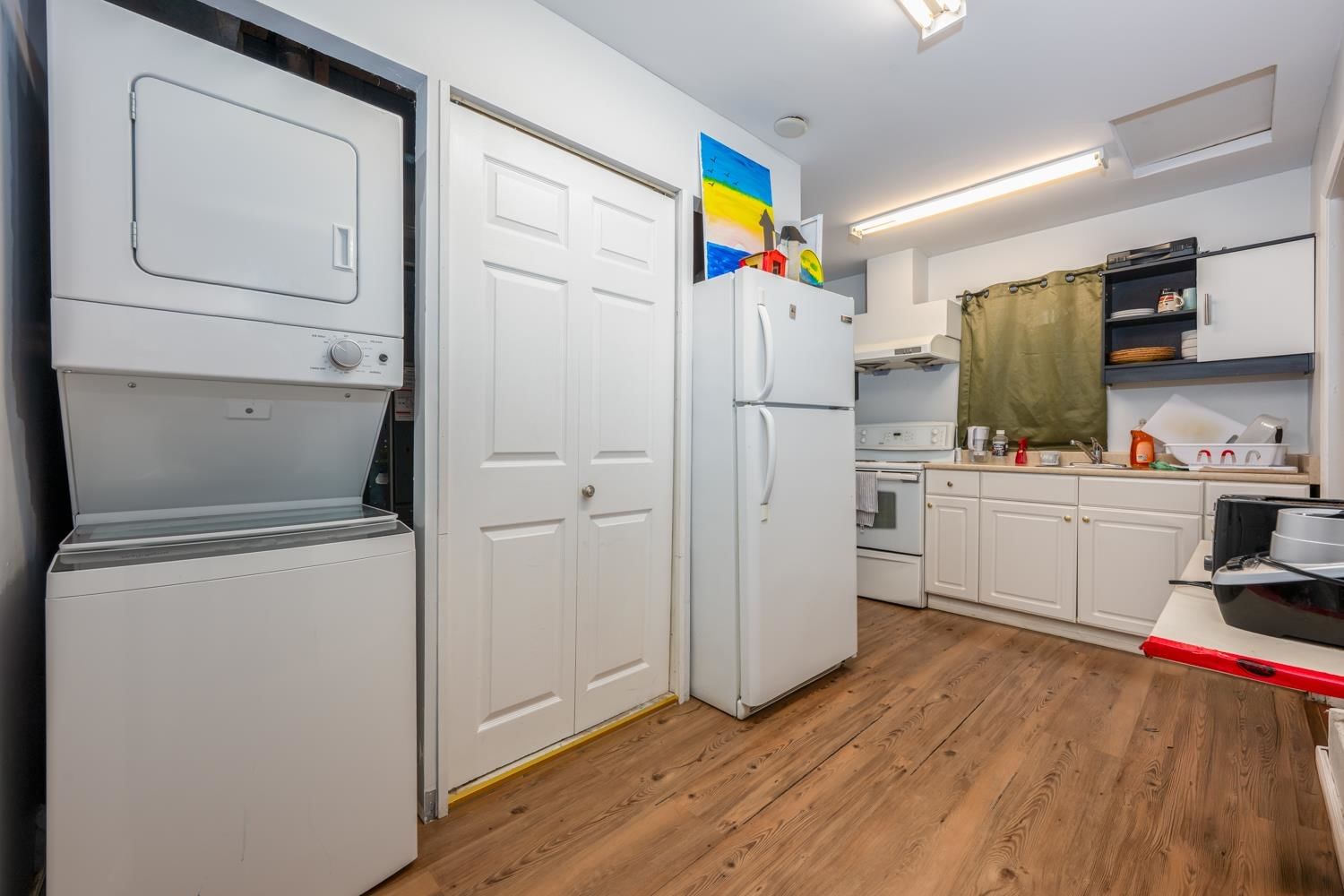 Listing Image 23