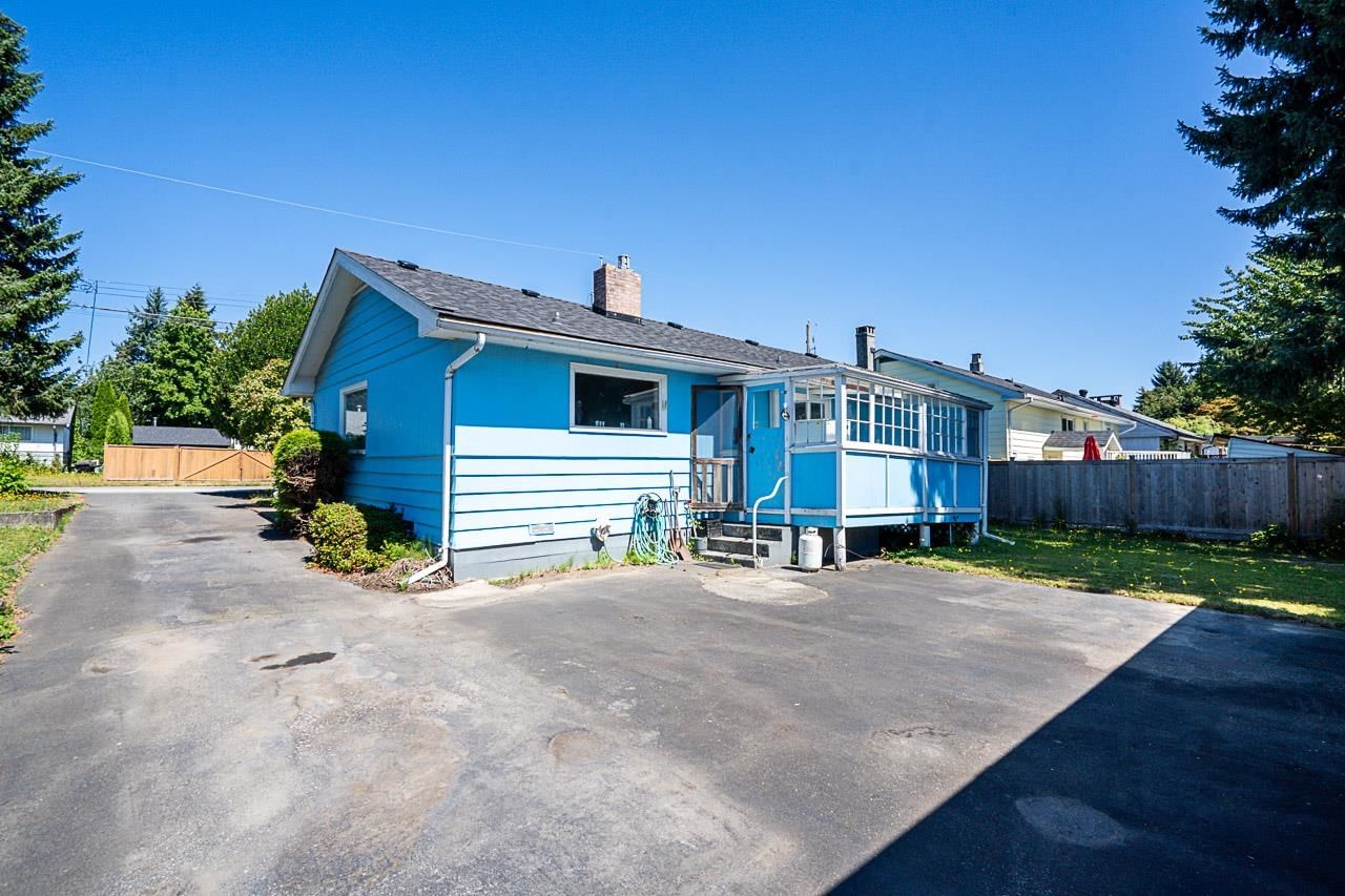 Listing Image 17