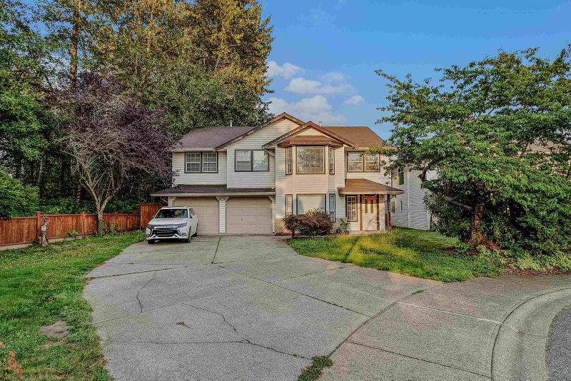 8496 Cox Drive