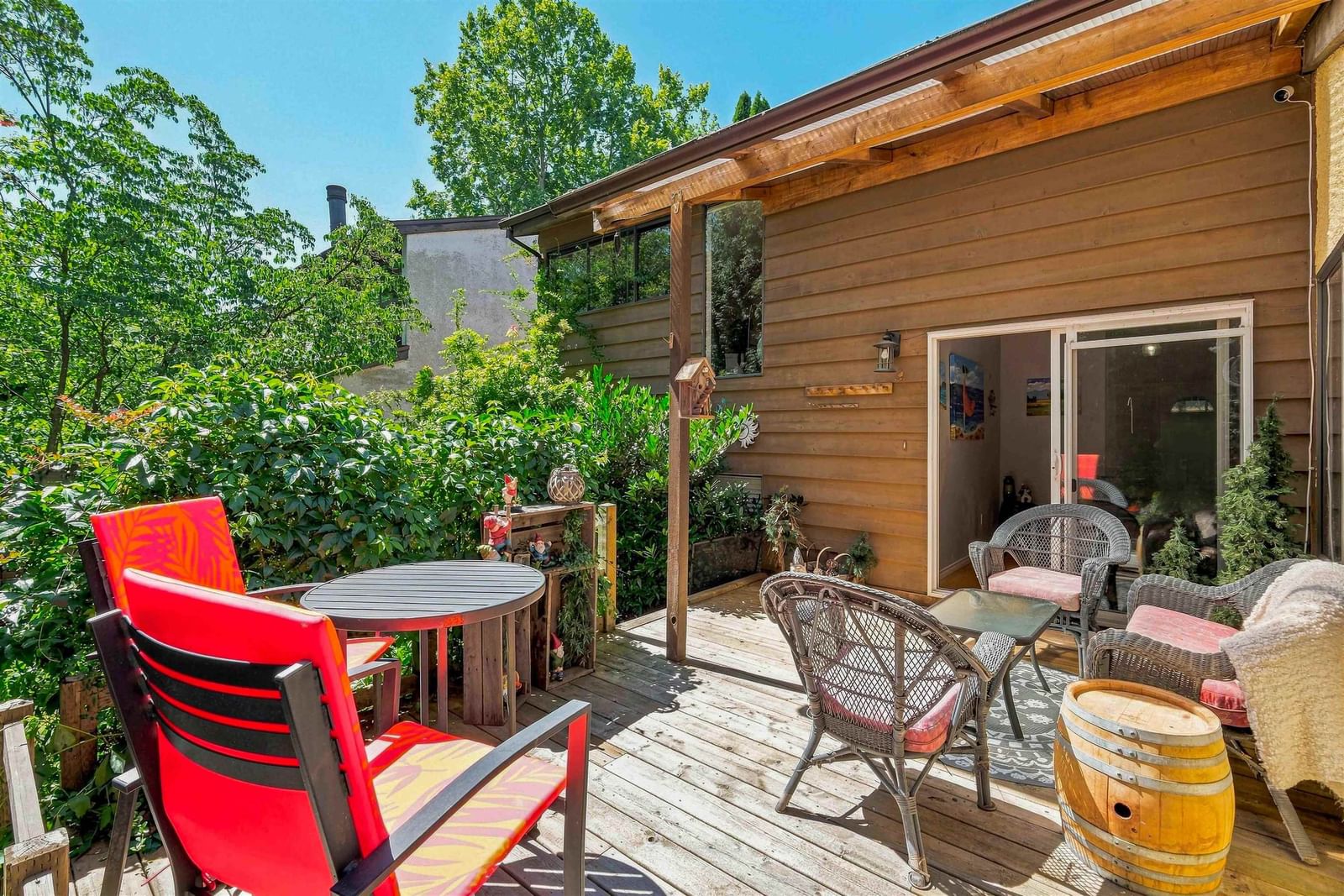 Listing Image 14