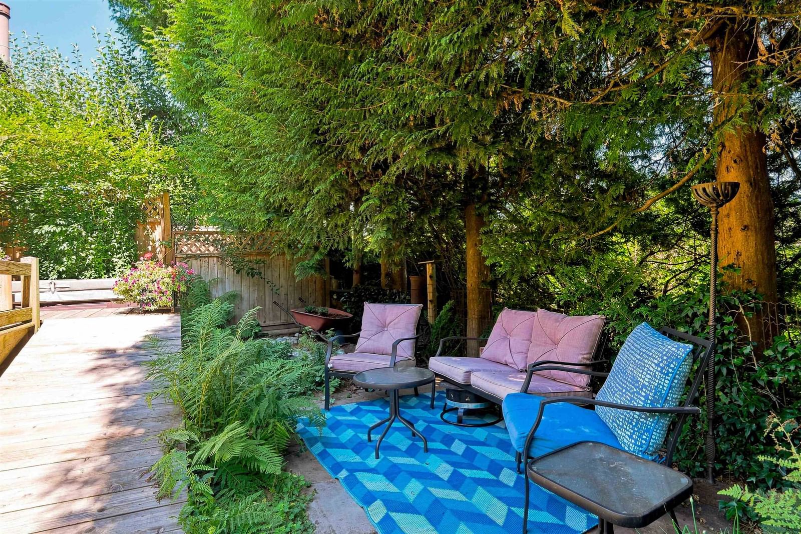 Listing Image 15