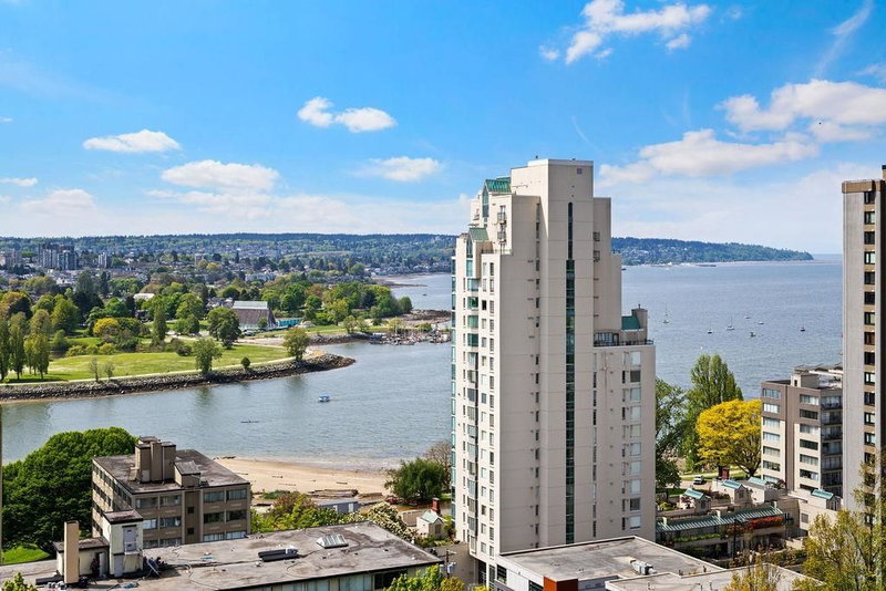203 - 1250 Burnaby Street