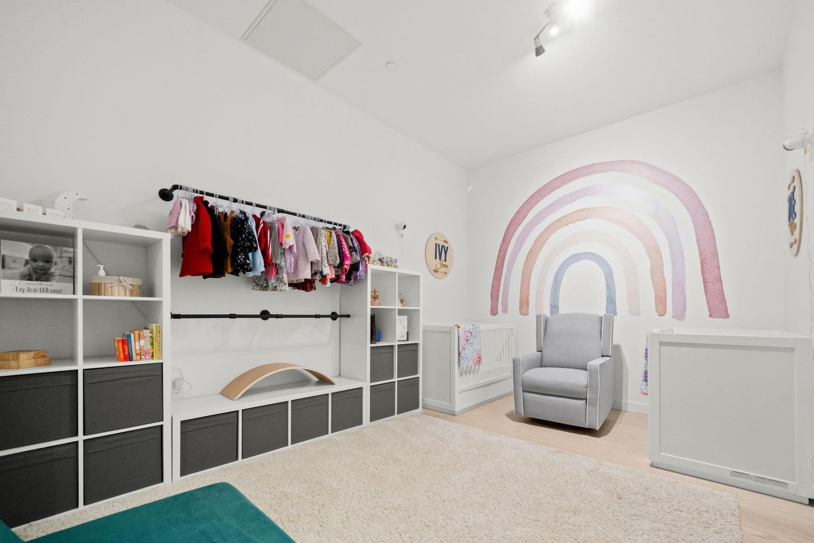 Listing Image 23