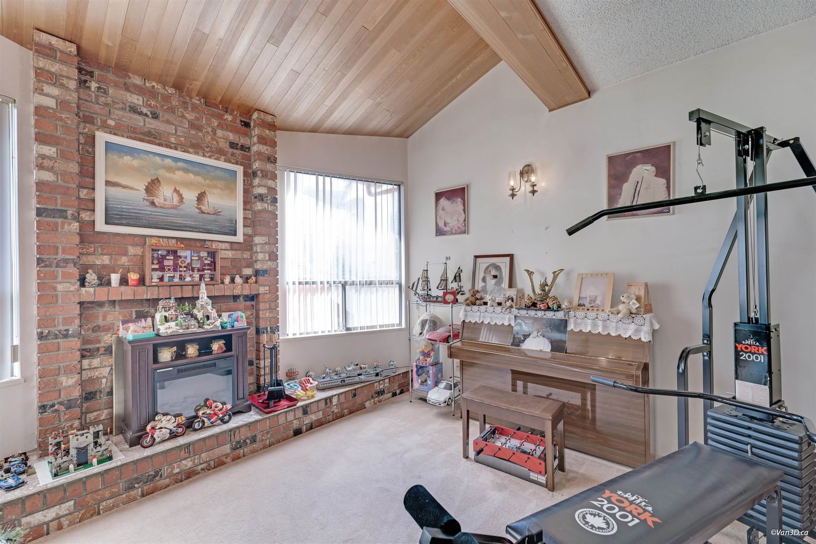 Listing Image 14