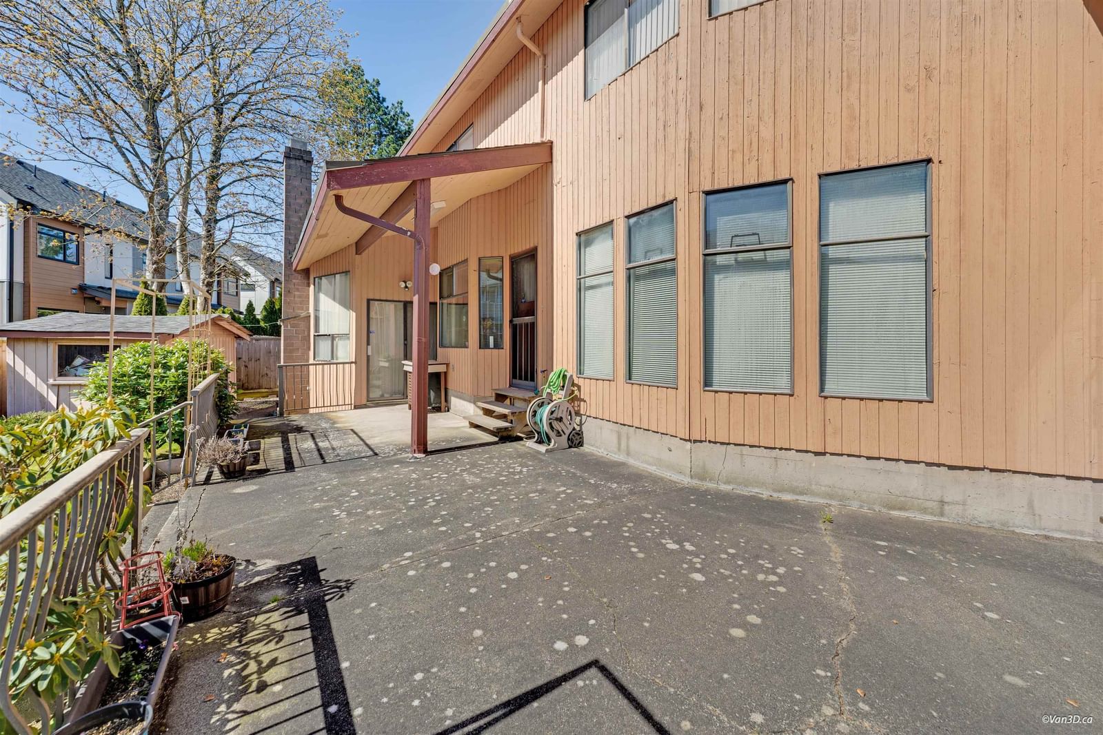 Listing Image 25