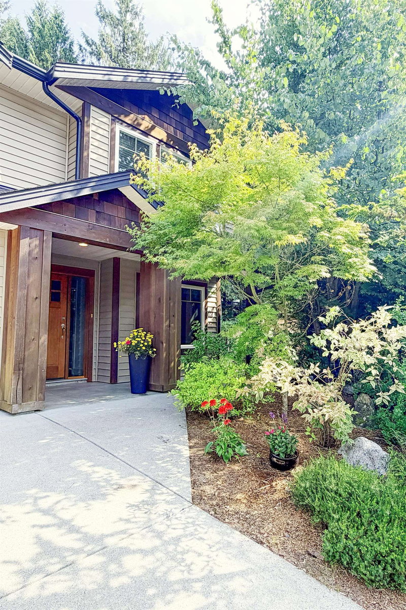 4995 Bay Road