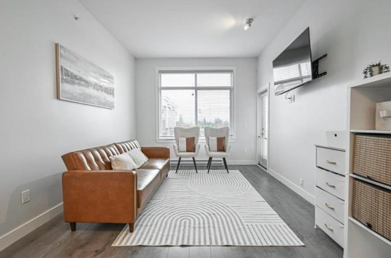 503 - 20696 Eastleigh Crescent