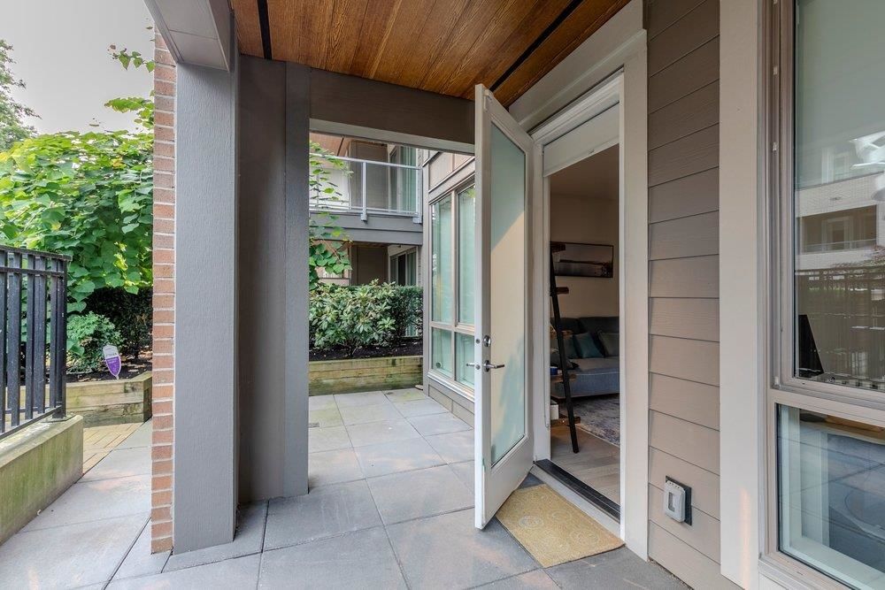 Listing Image 11