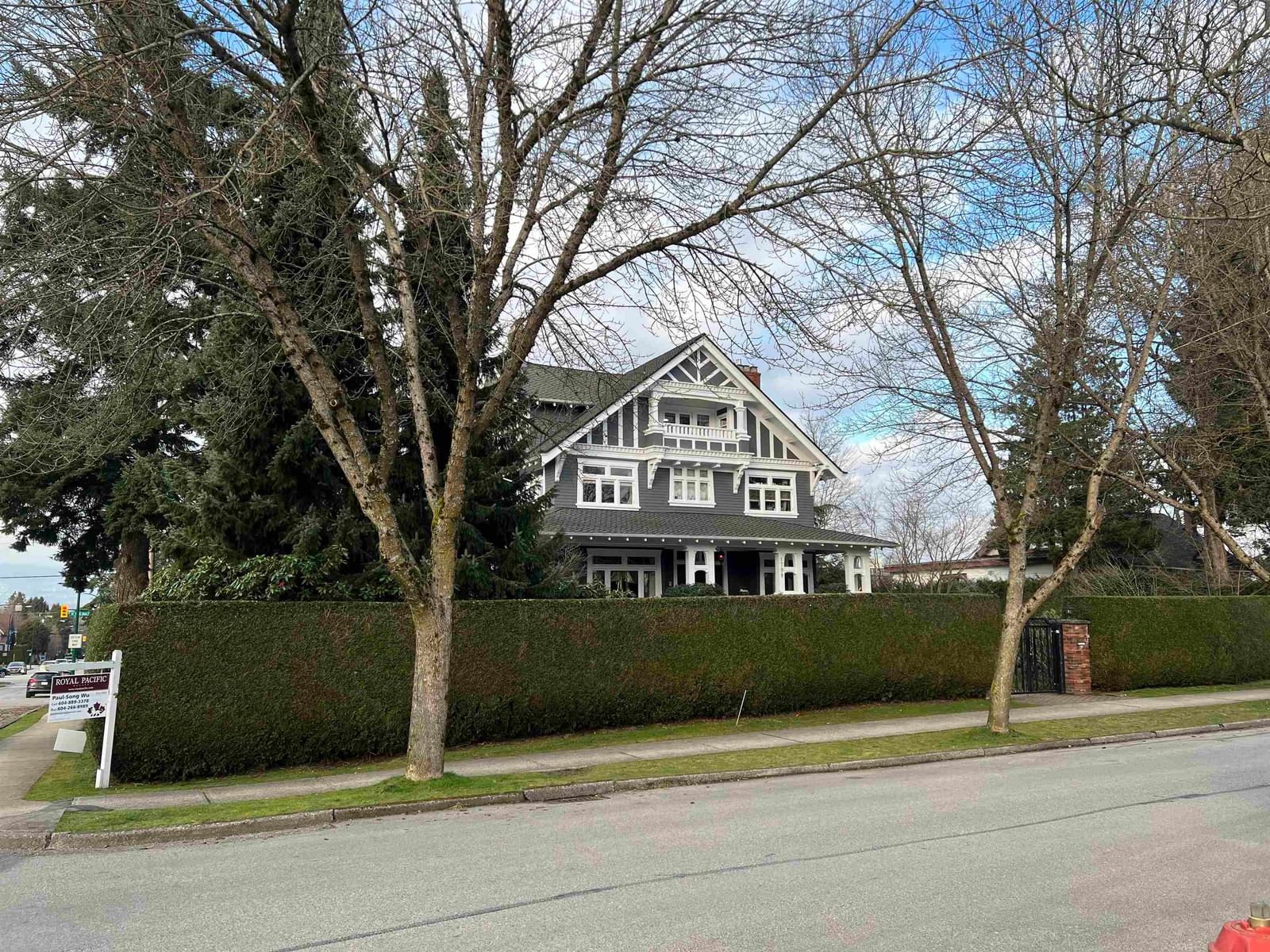 Listing Image 1