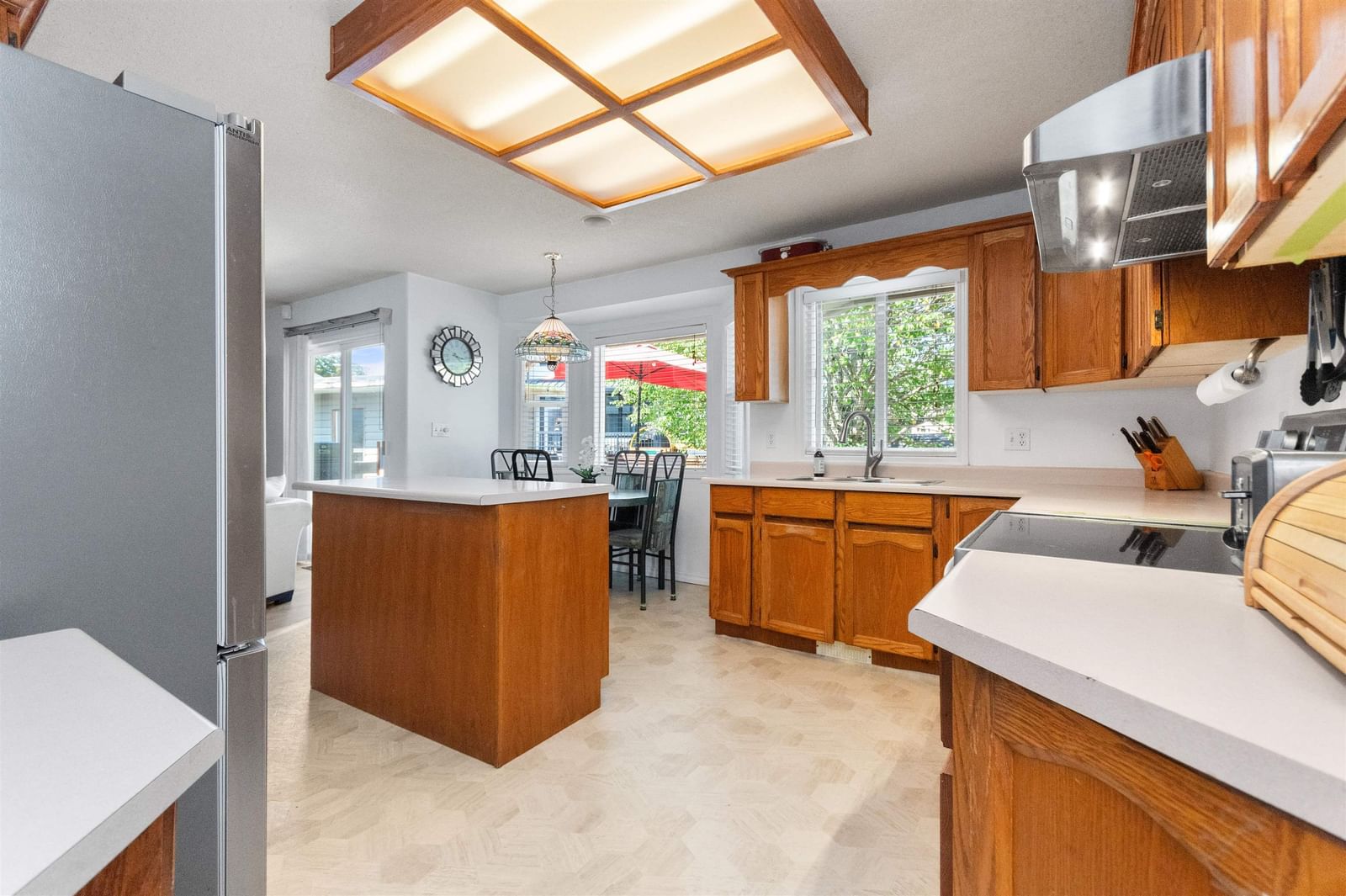 Listing Image 13