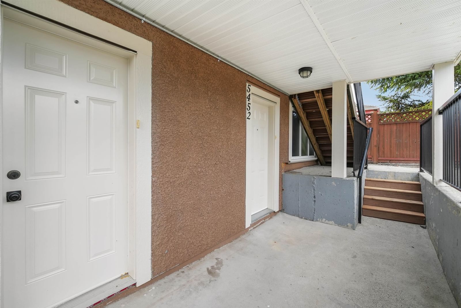 Listing Image 24