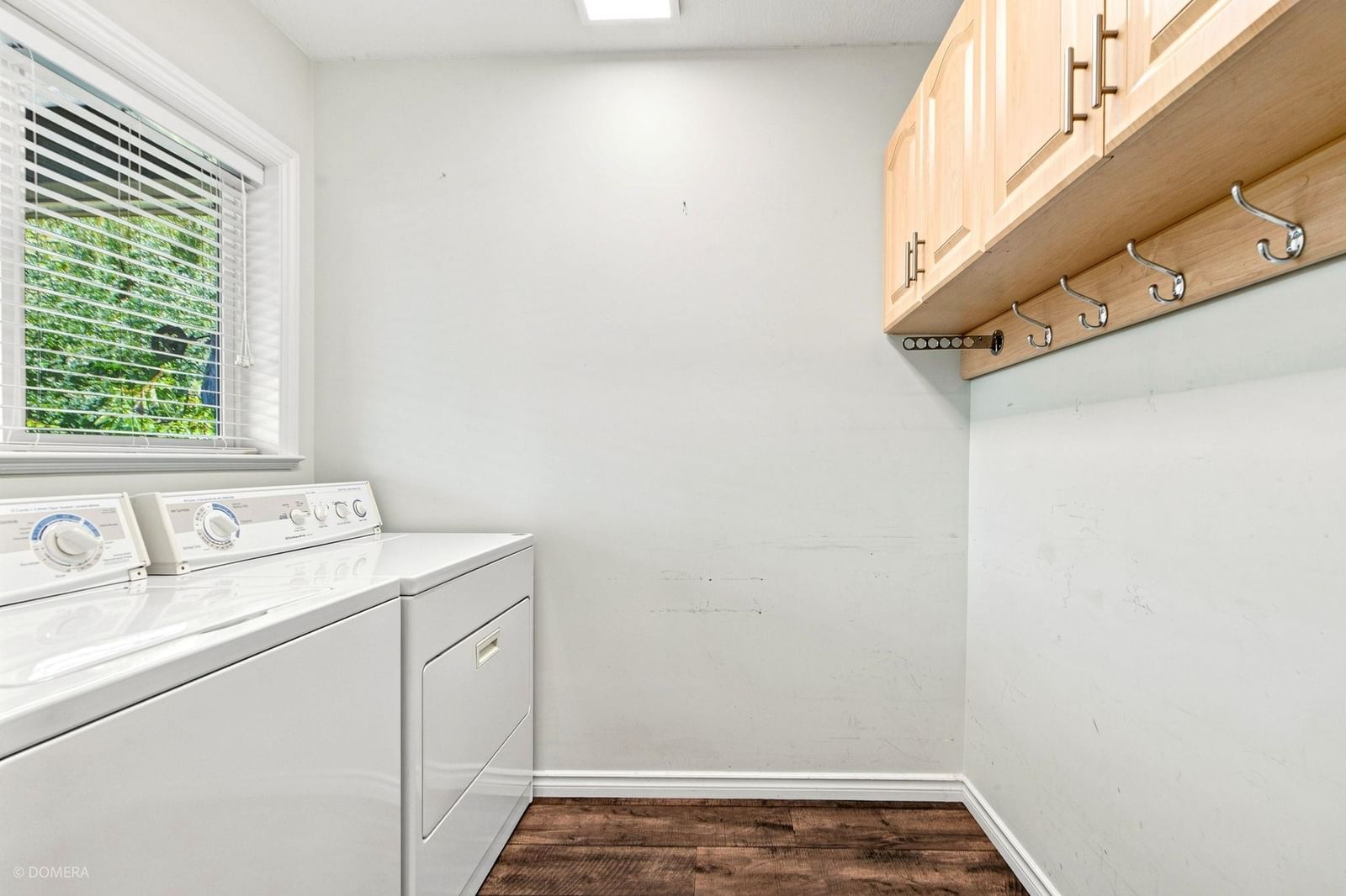 Listing Image 24